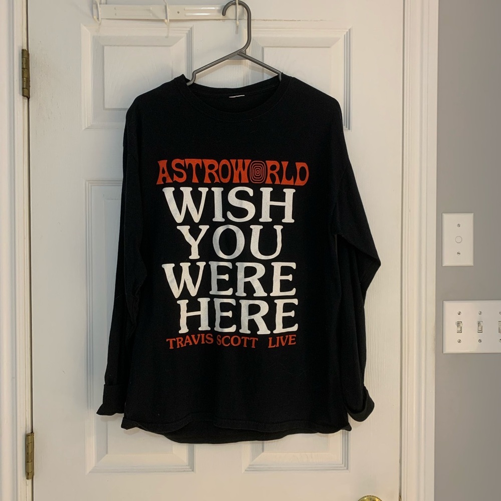 Travis Scott Astroworld long sleeve tour-18 merchandise!